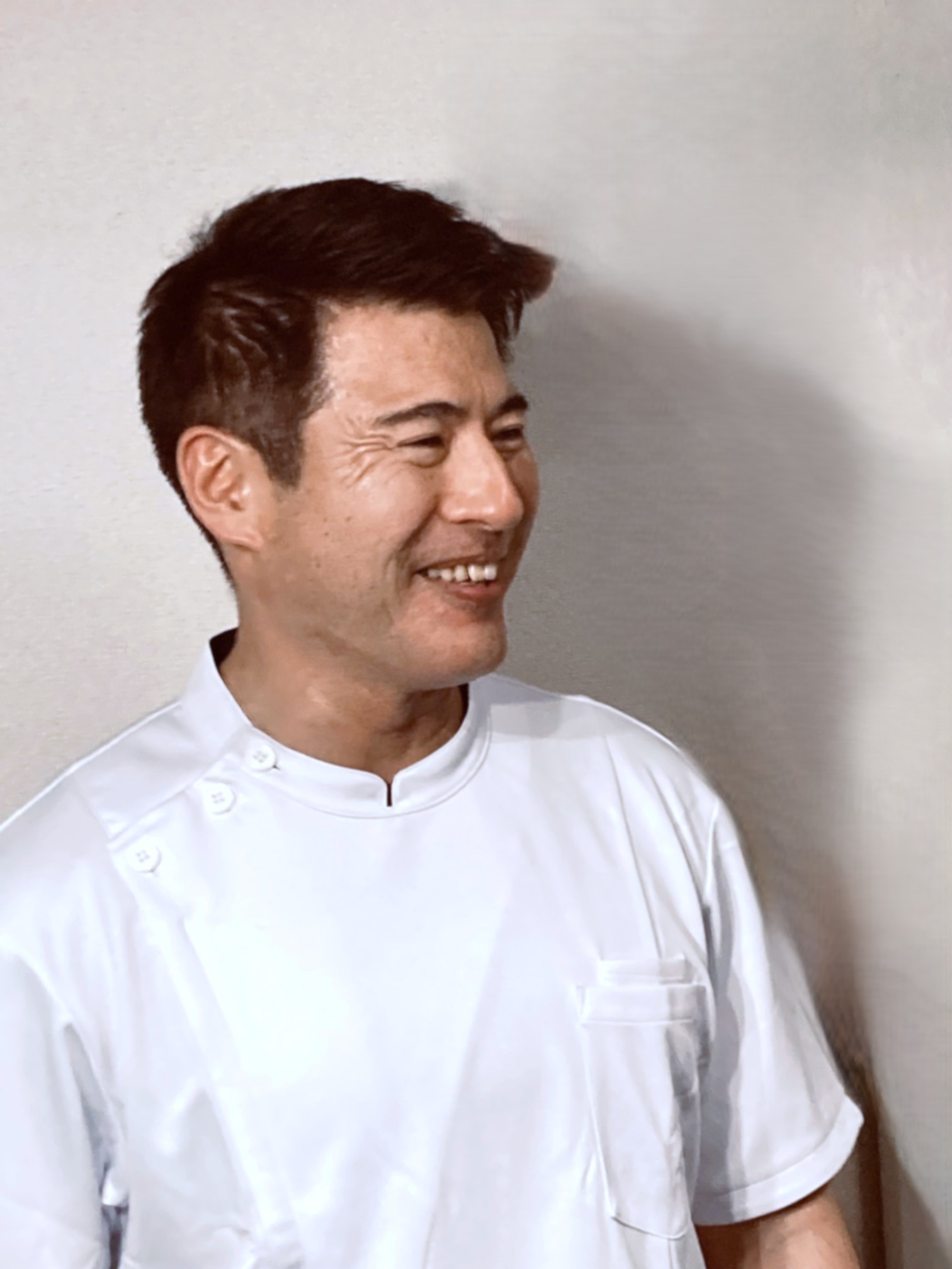 青野吉克